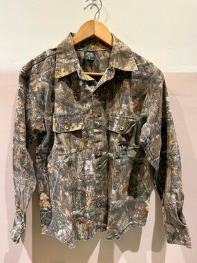 Realtree Camo Button-Up Hunting Shirt Jacket
